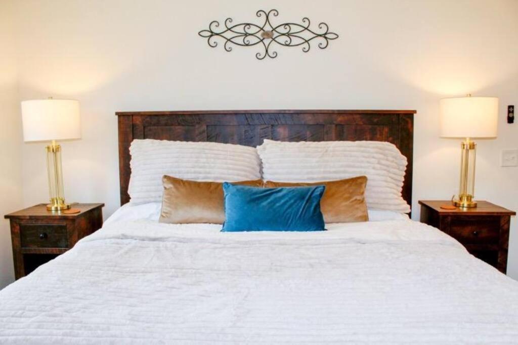 Luxe Retreat - June Sale! - Easy Drive - Xl Swim Spa - Award Winning! Sevierville Exterior photo